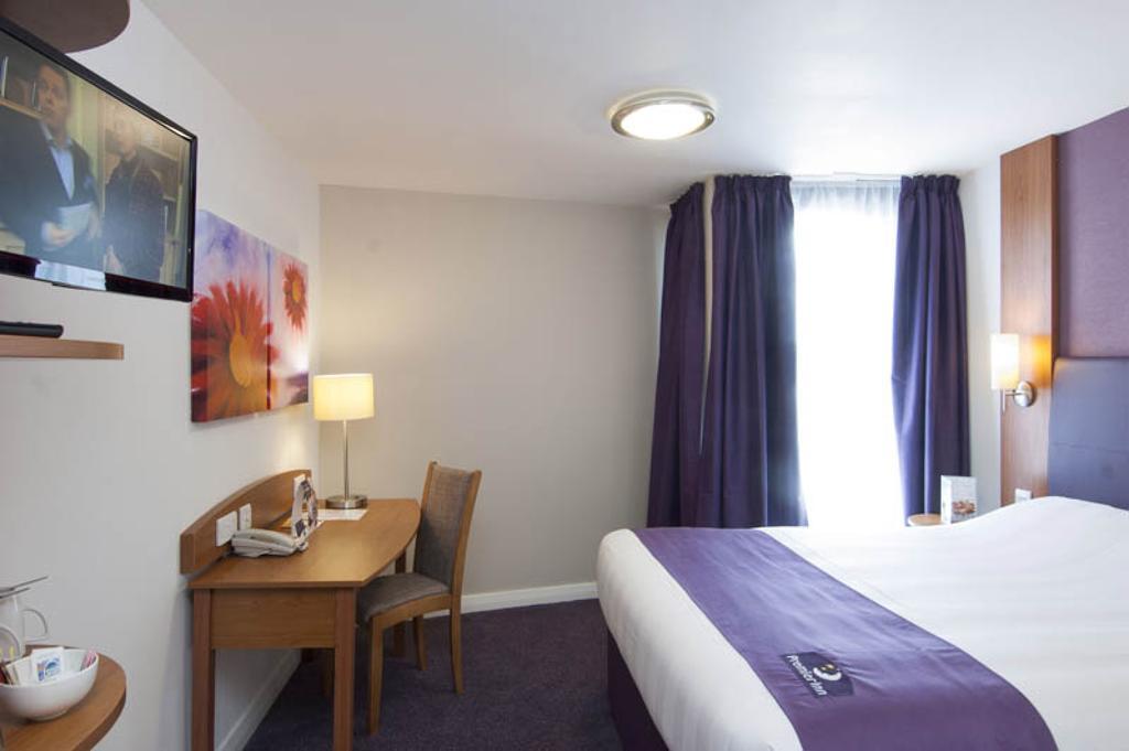 Premier Inn Newcastle - Gosforth/Cramlington Room photo