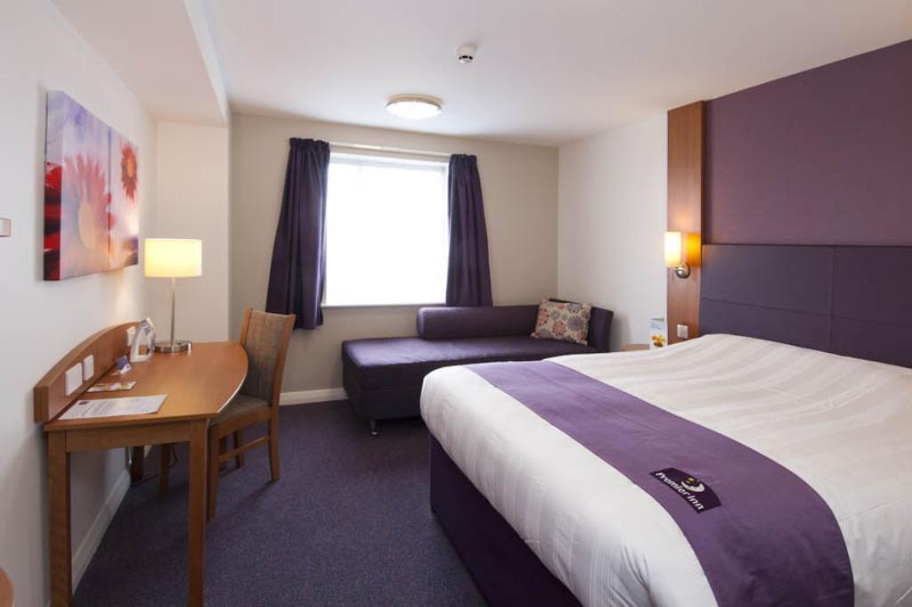 Premier Inn Newcastle - Gosforth/Cramlington Exterior photo