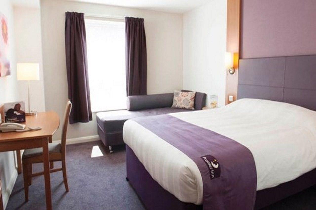 Premier Inn Newcastle - Gosforth/Cramlington Exterior photo