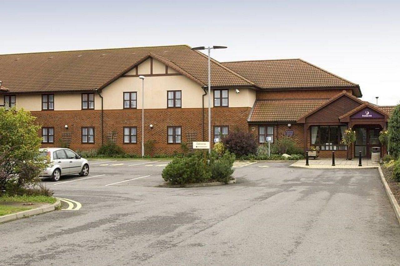 Premier Inn Newcastle - Gosforth/Cramlington Exterior photo