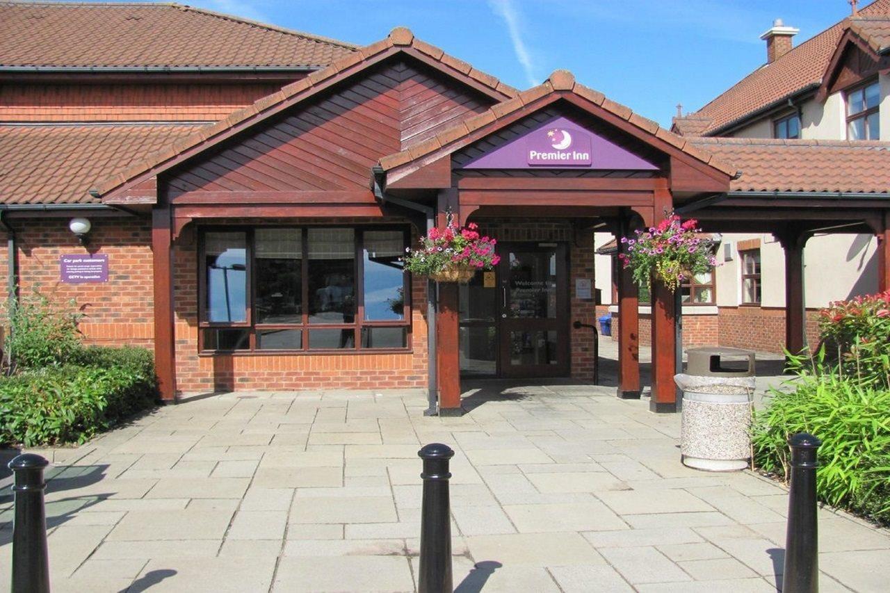 Premier Inn Newcastle - Gosforth/Cramlington Exterior photo